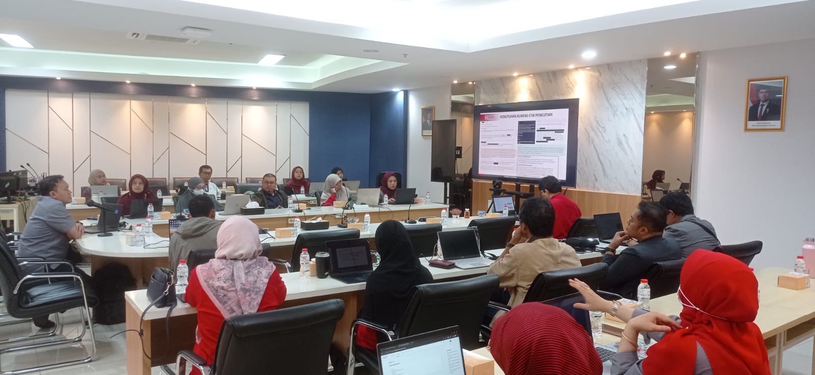 T-REC Gelar Pertemuan Perdana: Koordinasi dan Penyamaan Persepsi Etik Penelitian T-REC Gelar Pertemuan Perdana: Koordinasi dan Penyamaan Persepsi Etik Penelitian